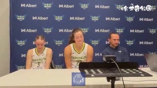 擔(dān)當(dāng)！佩奇引用庫里推特激勵(lì)全隊(duì)：堅(jiān)持下去會找到辦法的！